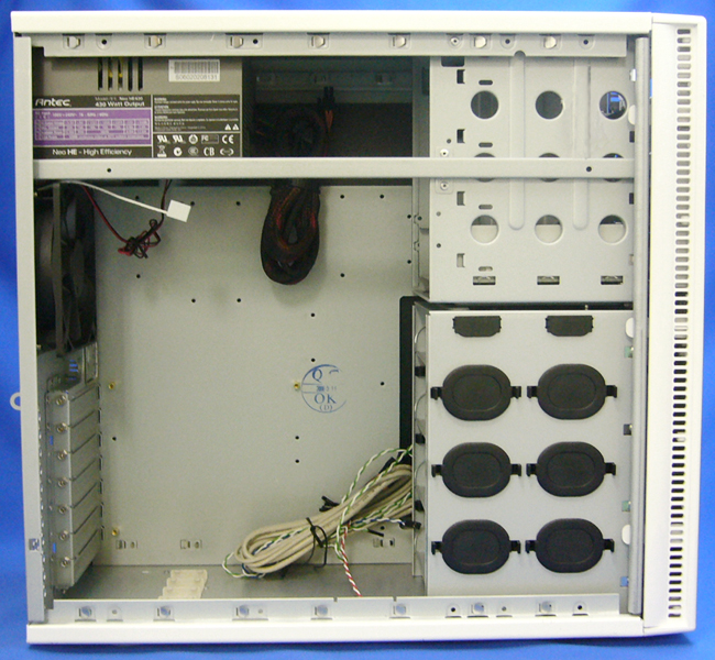 ちょいとお奨めケース第71弾 高性能電源付属の静音ミドル Antec「P150