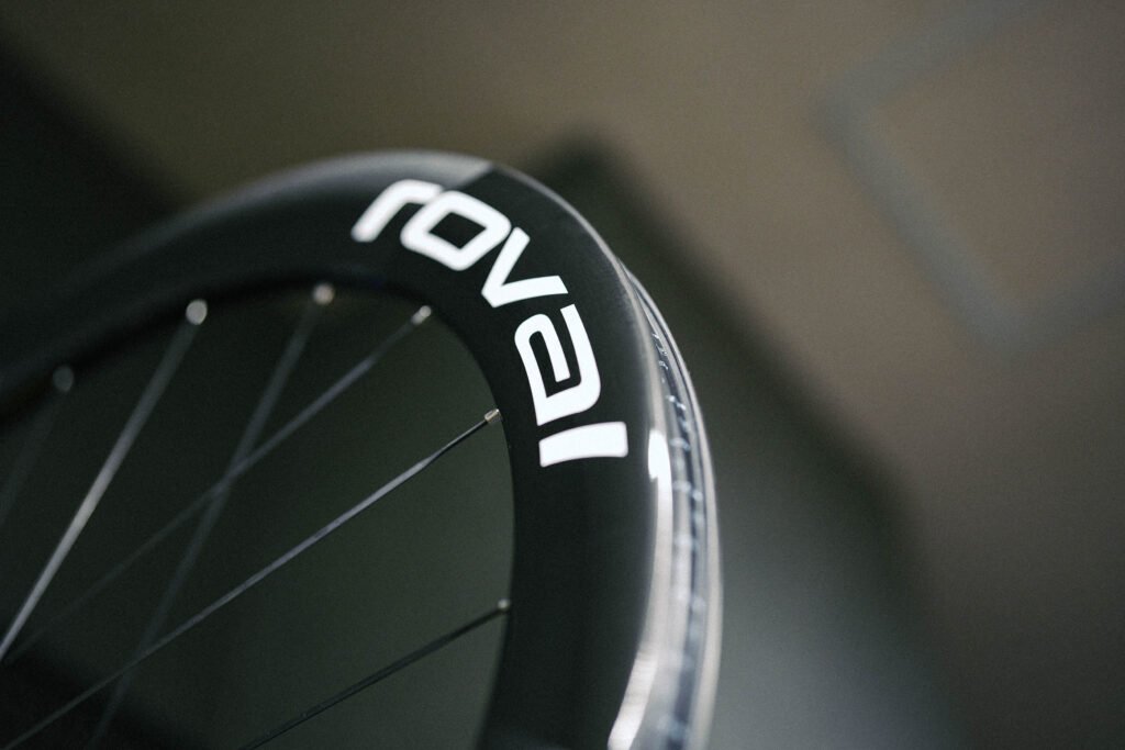 新型ROVAL RAPIDE SPRINT CLXをコーティング！ - スペシャライズド