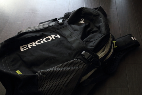 ぶらり、ERGON（エルゴン）の新型バックパックBX4を買ってみた: 一路一