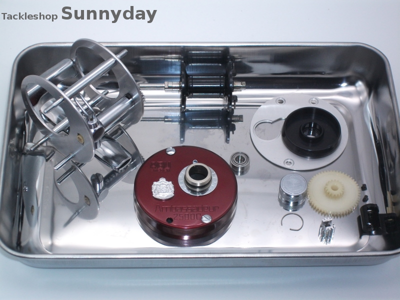 アブガルシア アンバサダー 2500C サイモンシモムラ バーガンディ