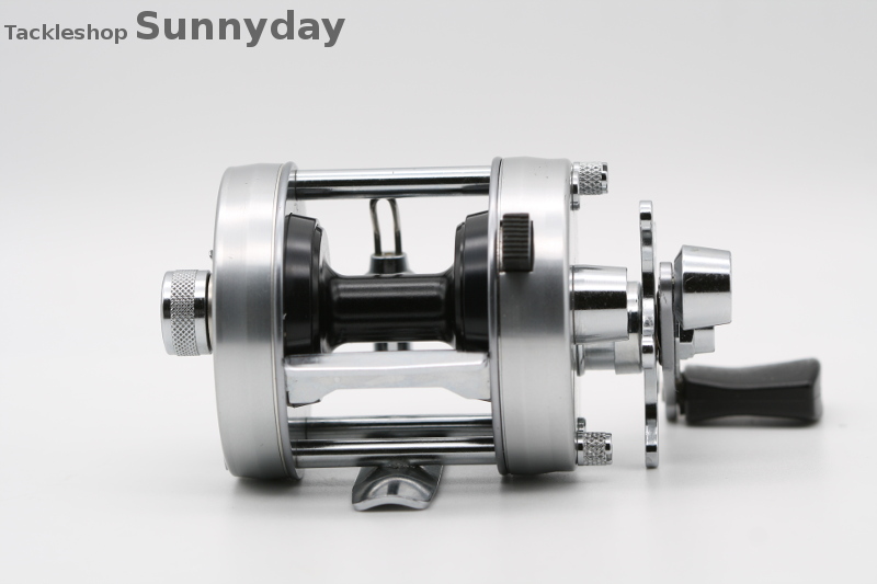 アブガルシア アンバサダー 2500C 990002 シルバー 復刻モデル