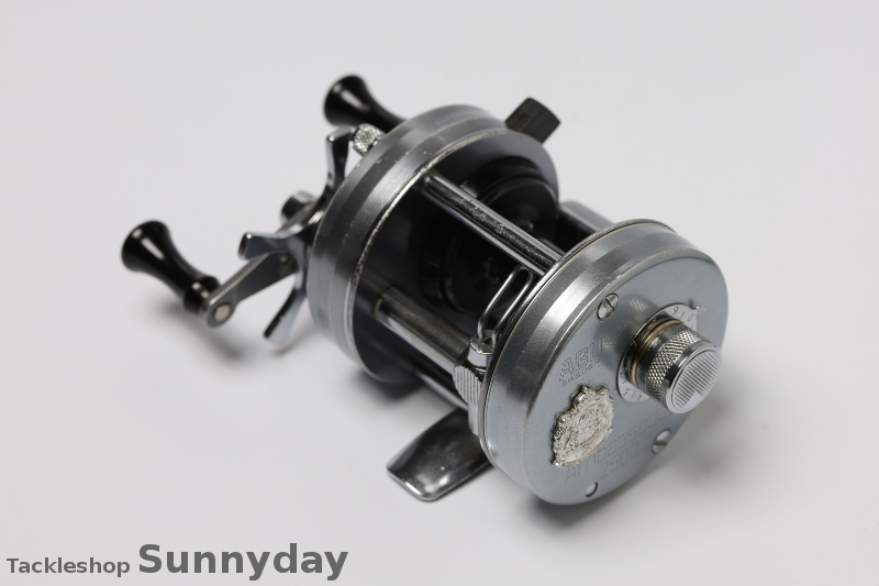 アブガルシア アンバサダー 2500C 750500 希少 75年 ファーストモデル