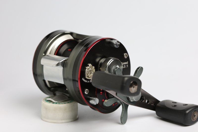 アブガルシア アンバサダー モラム ZX1600 IVCB-4 グレイボックス