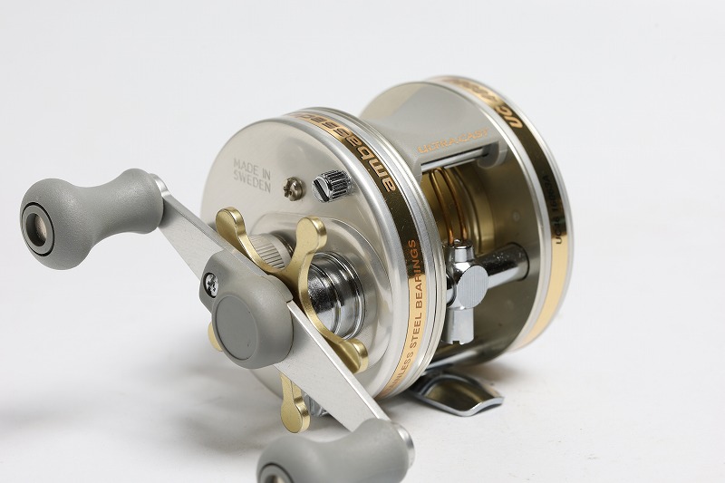 アブガルシア アンバサダー UC 4600C ウルトラキャスト 本体のみ