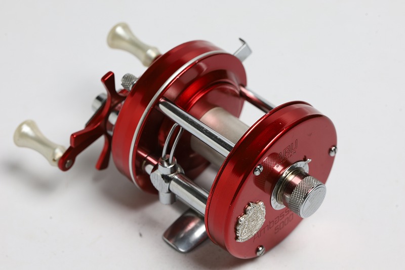 アブガルシア アンバサダー 5000 770205 77年 レアなオールド後期