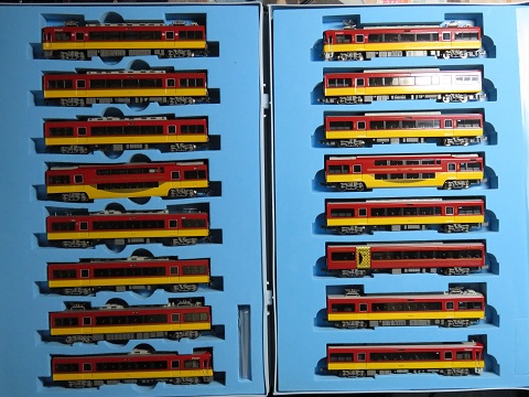 マイクロエース「京阪8000系 京阪特急プレミアムカー8両セット」②