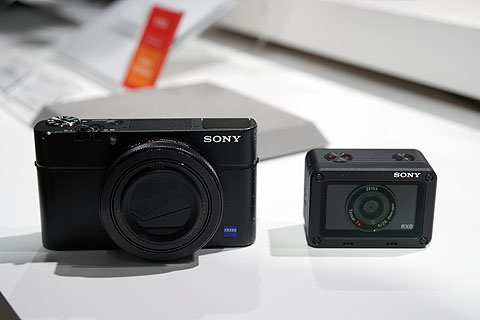 小型ボディに高画質技術と防水性・堅牢性を凝縮したサイバーショット