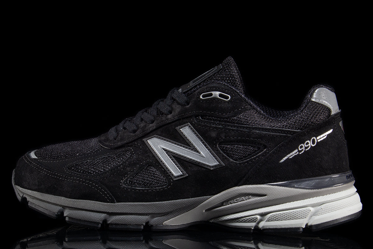 990v4 – Premier
