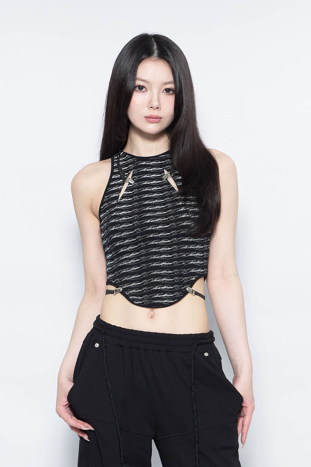 THEREDTHREAD / ザレッドスレッド】S clip logo tank