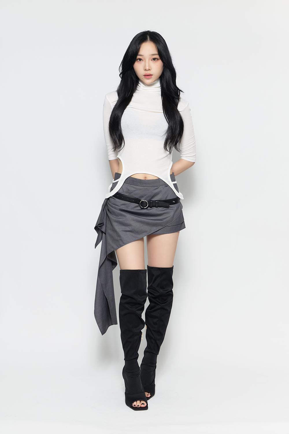 THEREDTHREAD / ザレッドスレッド】S drape tail skirt mini