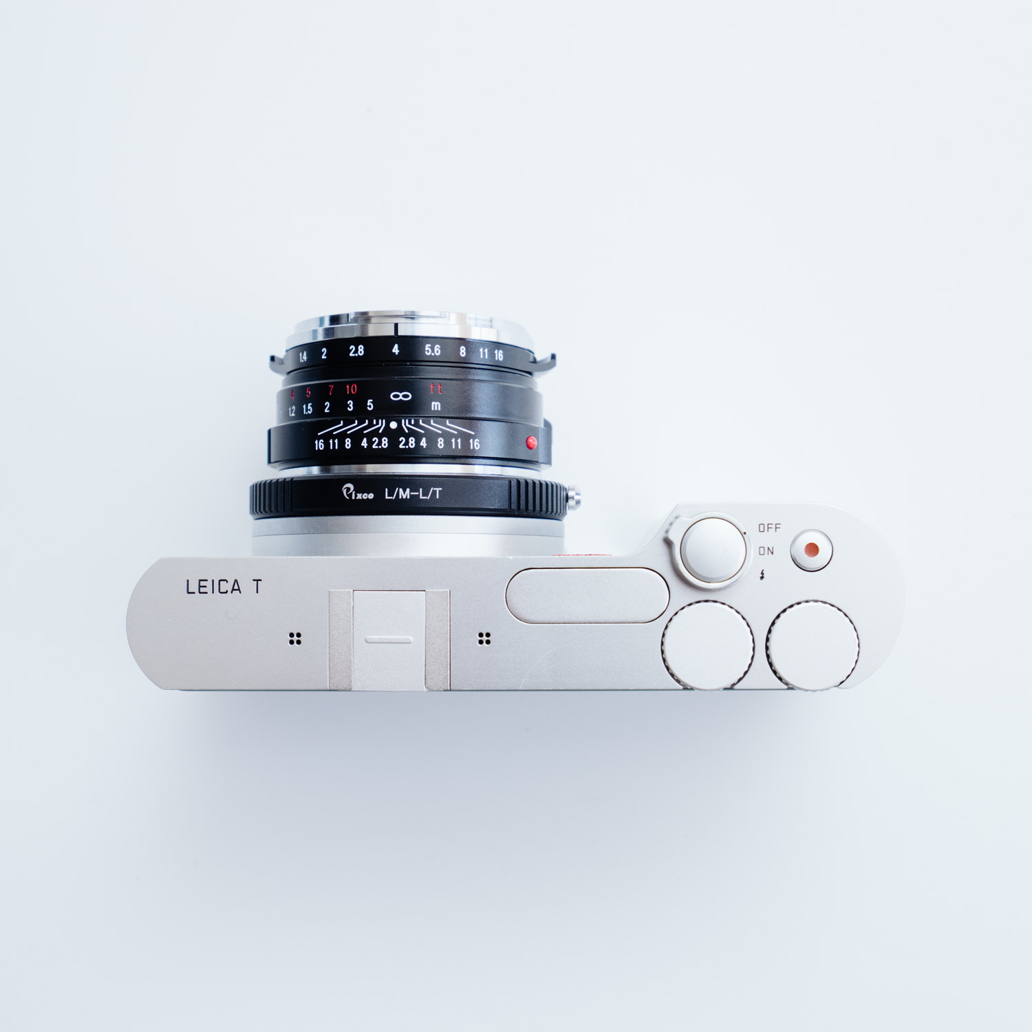 どこか寂しく、艶やか。ライカと合わせる『フォクトレンダー NOKTON