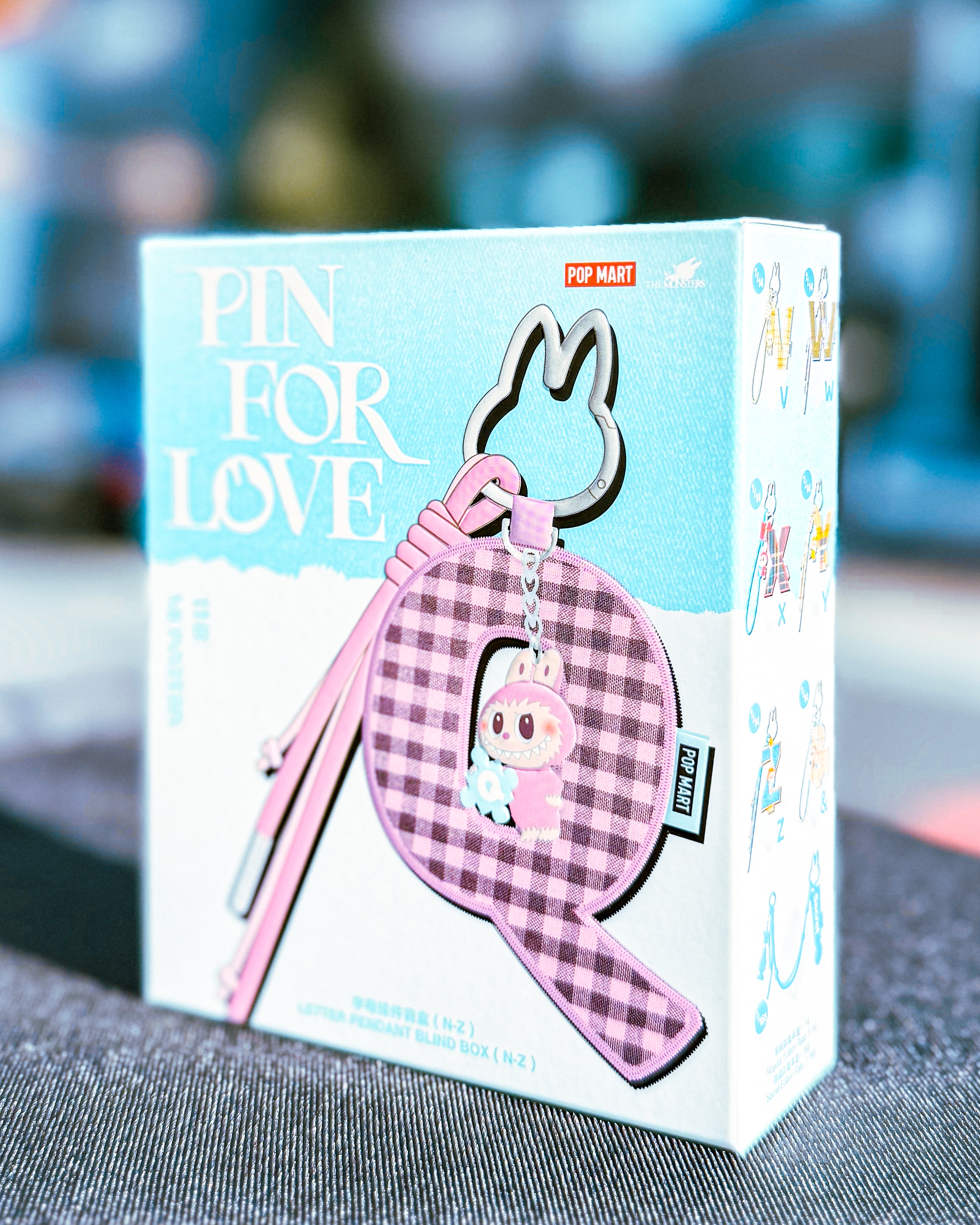POPMART/ポップマート】Labubu ラブブ THE MONSTER PIN FOR LOVE