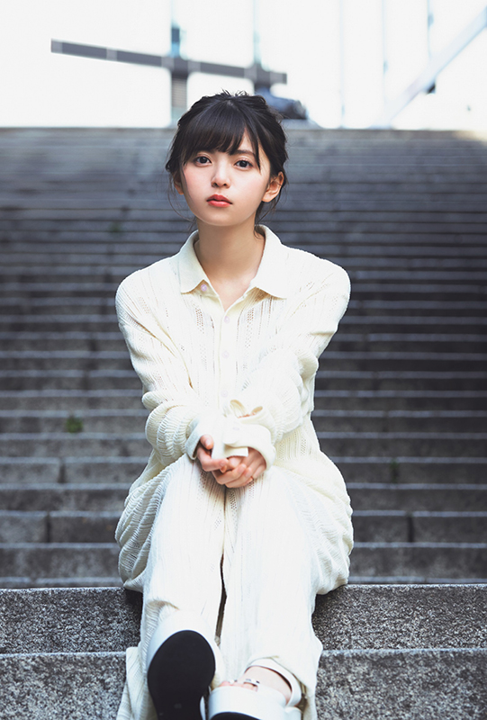 乃木坂46・齋藤飛鳥が「B.L.T.7月号」表紙に！「しまった思いを表に