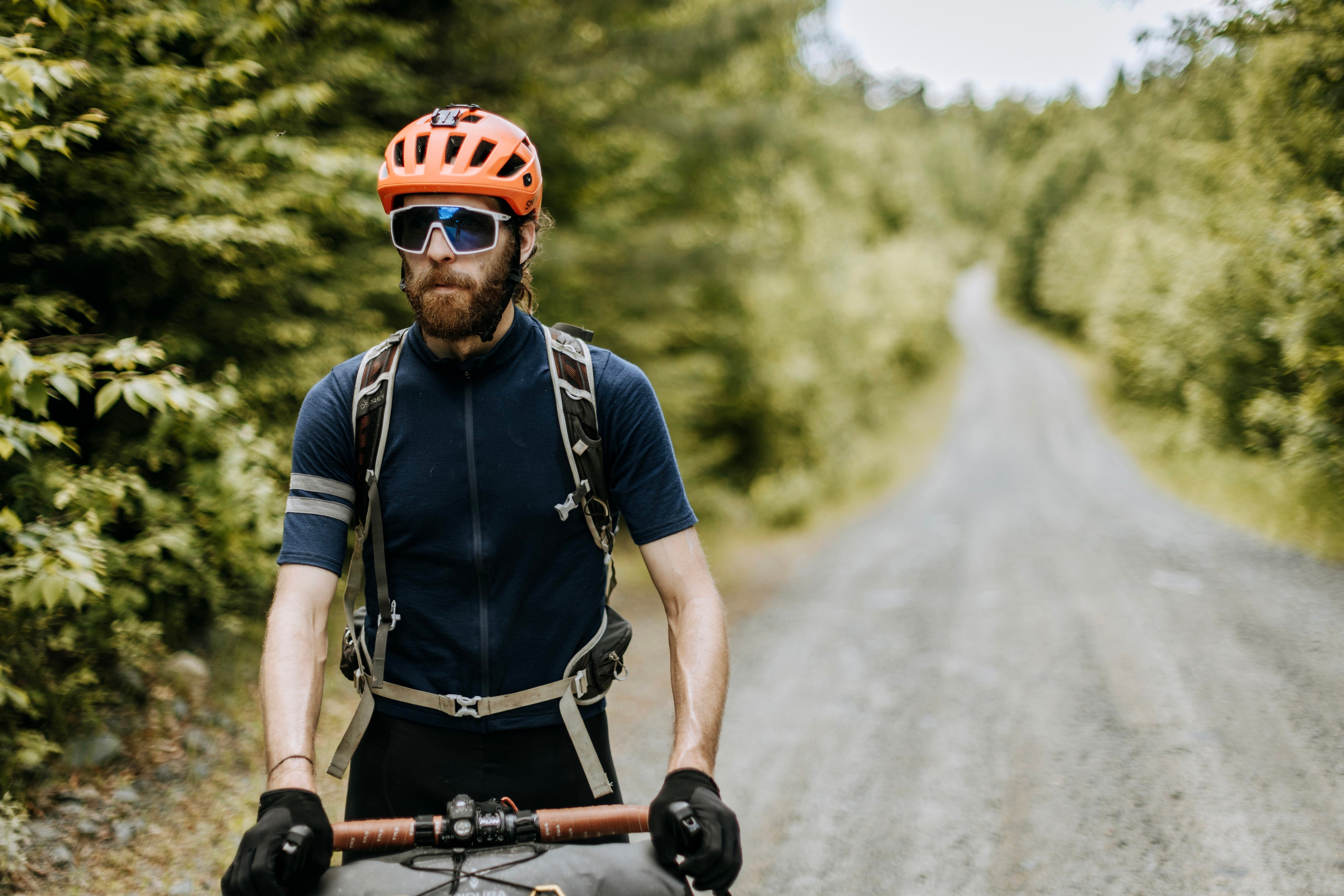 Video Review of uvex MTN Perform V Sunglasses from Engearment