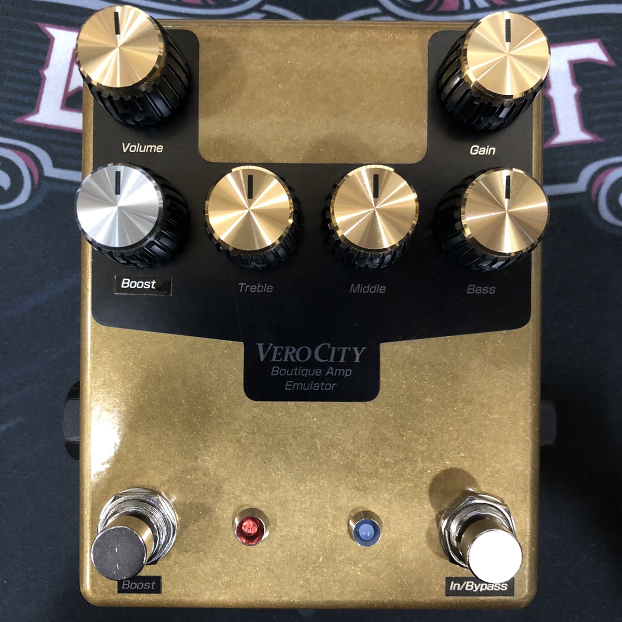 VeroCity Effects Pedals - Official Website - Products - Vero Crunch