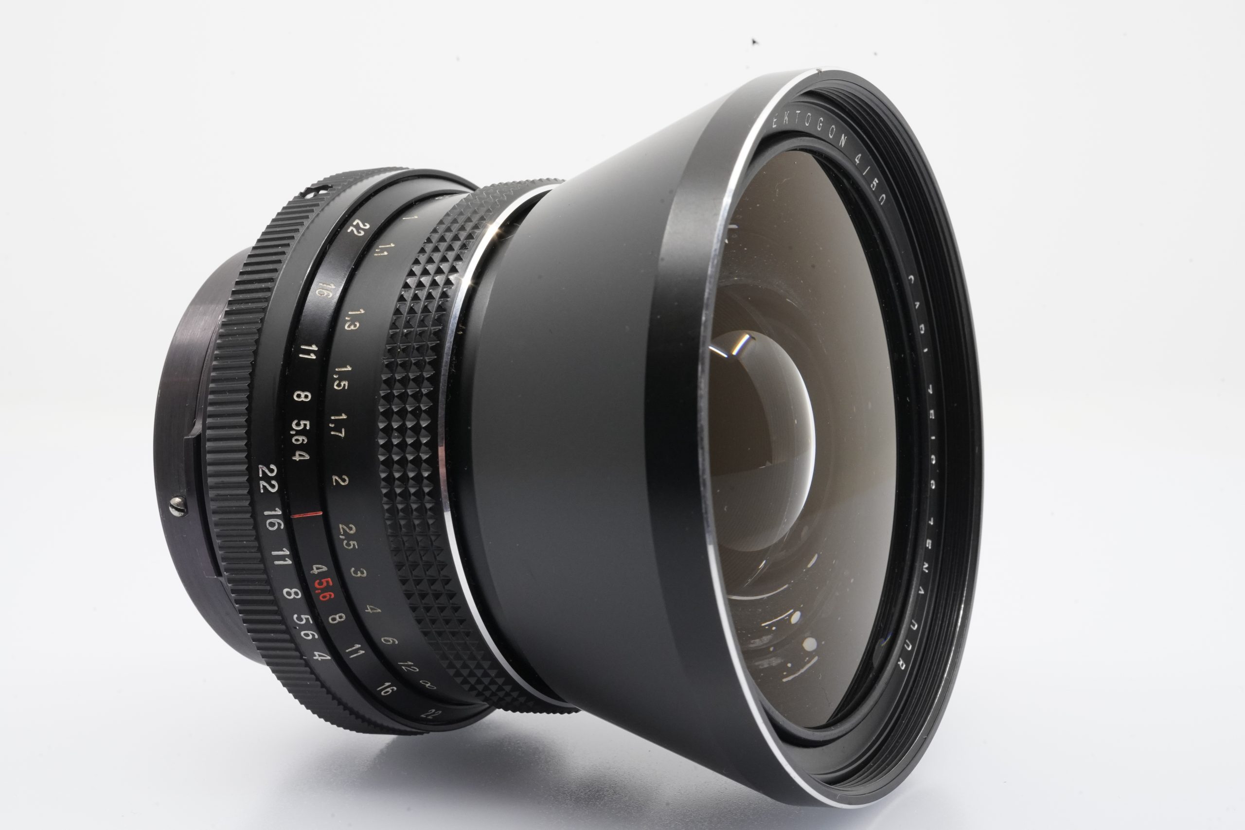 Pentacon Carl Zeiss Jena lenses: the Flektogon - Vintage-photo