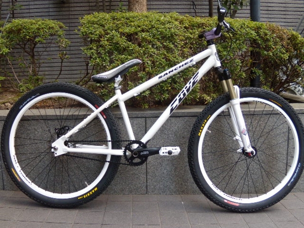 COVE SANCHEZ 26インチ ダートジャンプ ストリート クロモリ COVE