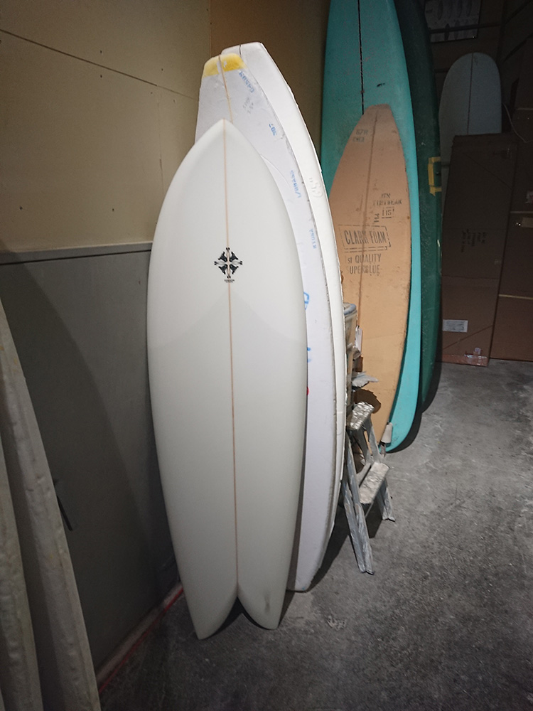 SHAPER｜3Dimension SURFBOARDS 3Dサーフボード