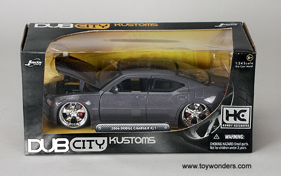 DUB City - Dodge Charger R/T (2006, 1:24) 90726 - Toy Wonders, Inc.