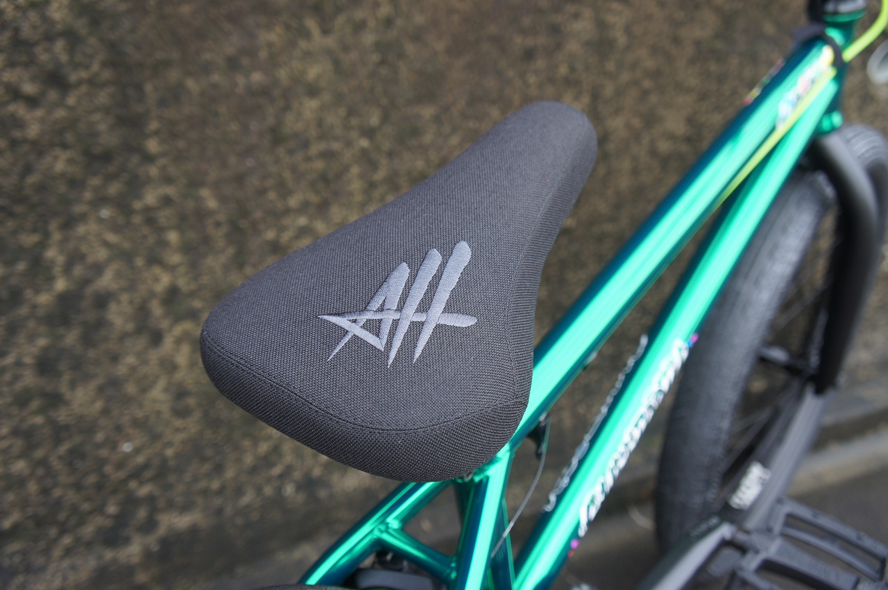 COLONY Sweet Tooth Bike |BMX通販ならヴァンチョウバイク BMX