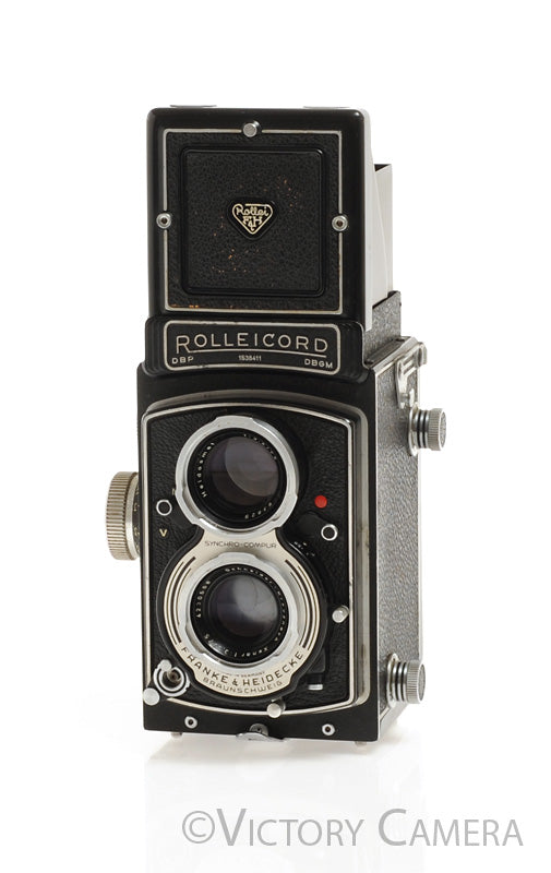 Rollei Rolleicord V TLR Medium Format Camera w/ 75mm f3.5 Xenar Lens [