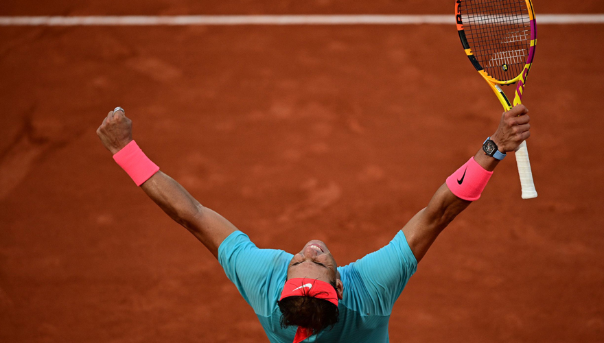 ラファエル・ナダル選手が全仏オープンで優勝! 右腕にはリシャール