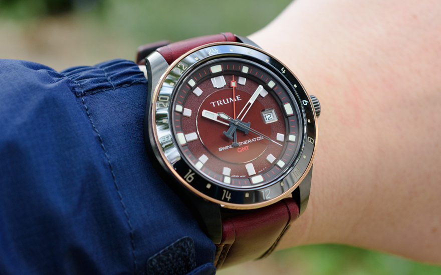 日々の活動がエネルギー源となるクォーツウォッチ トゥルーム「L