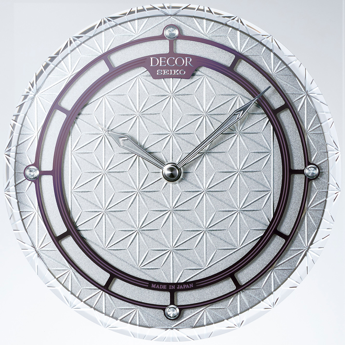 デコールセイコーが「東京2025世界陸上」の開催を記念する、江戸切子の