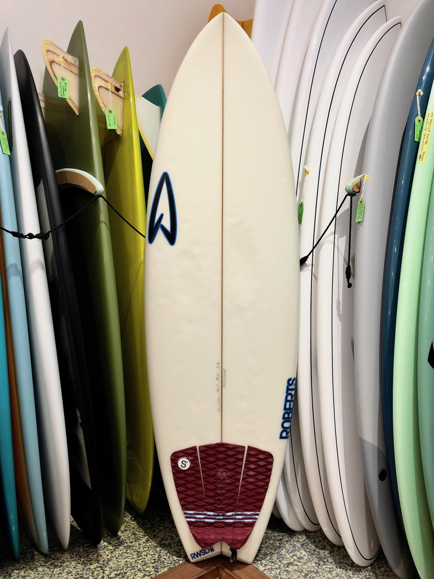 ROBERTS SURFBOARDS|沖縄サーフィンショップ「YES SURF」