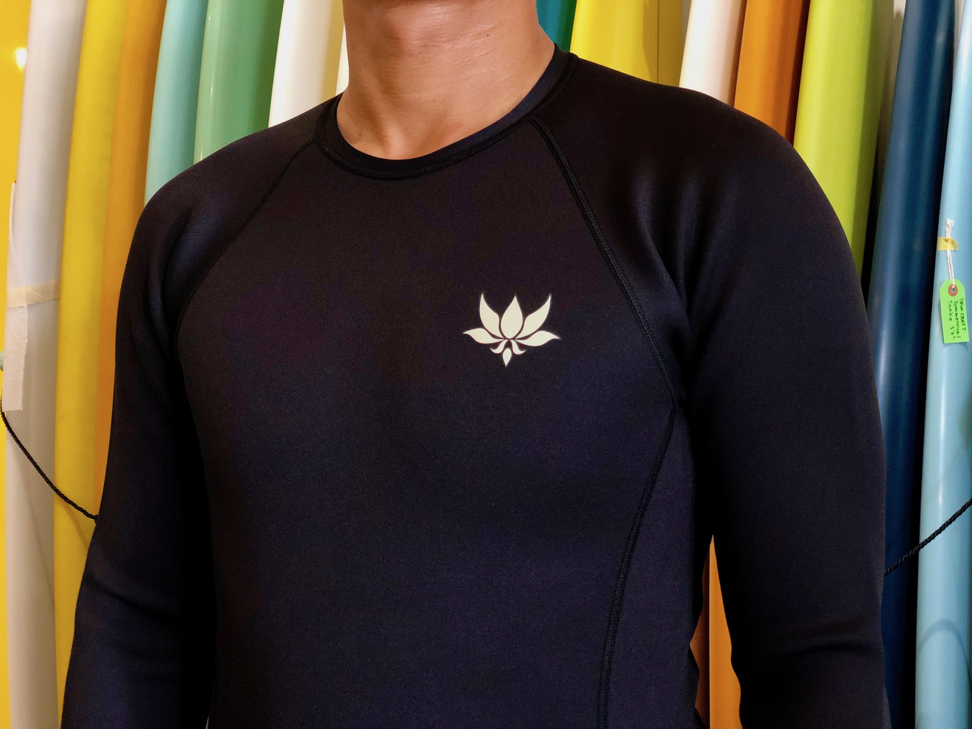 AXXE CLASSIC］ノンジップタッパー 1.5MM|沖縄サーフィンショップ「YES