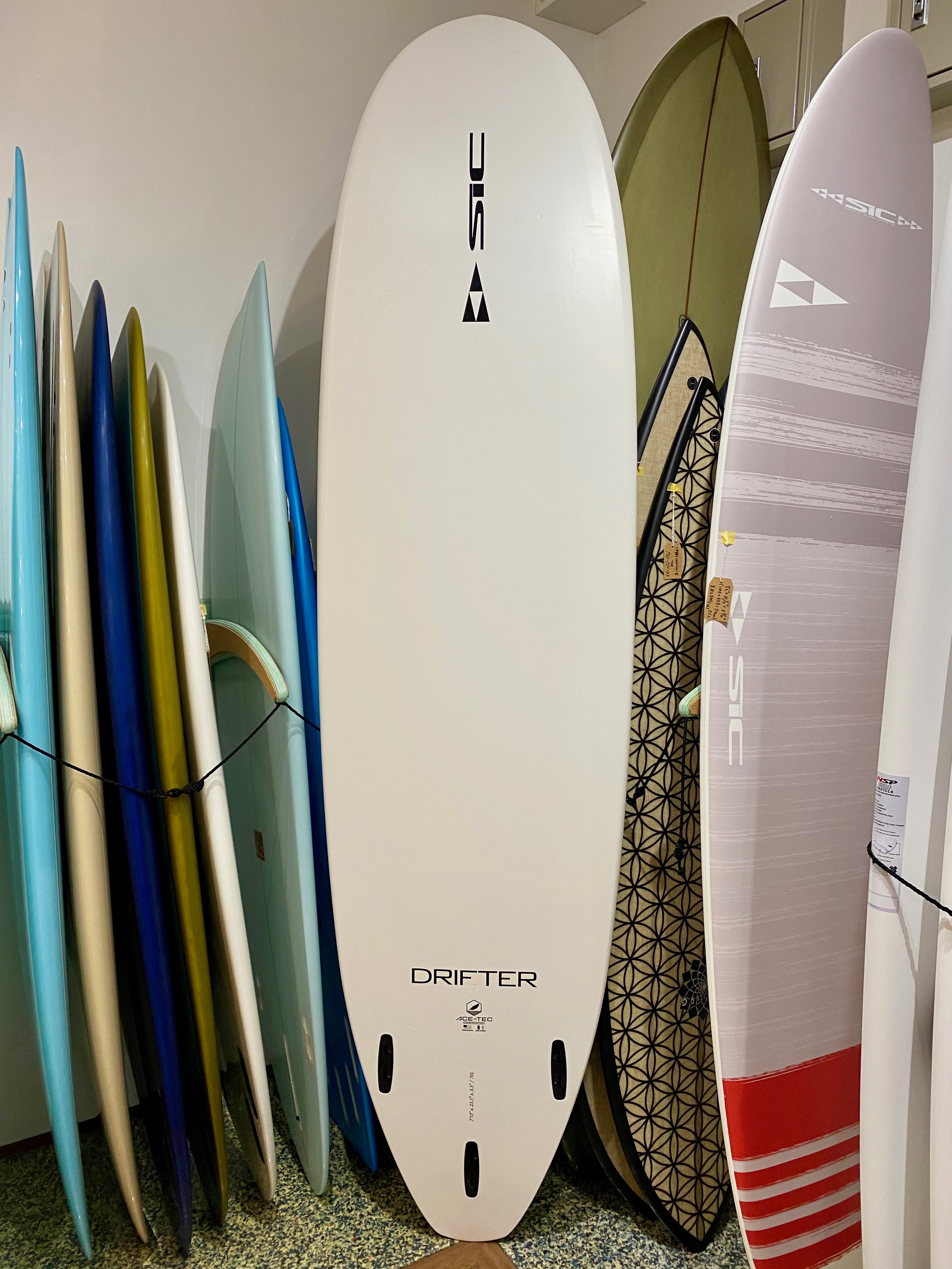 SIC SURF BOARDS 7.10 ACE TEC DRIFTER|沖縄サーフィンショップ「YES