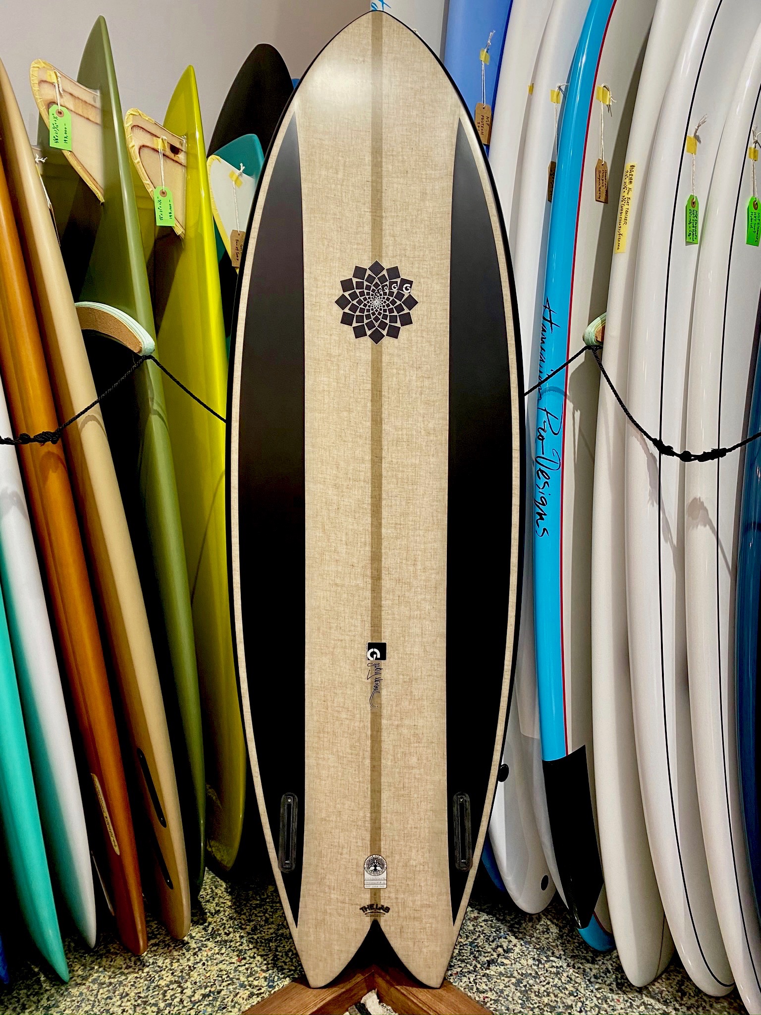 Gary Mcneill Concepts Surfboards RASTA TORUS TWIN 5.9 |沖縄