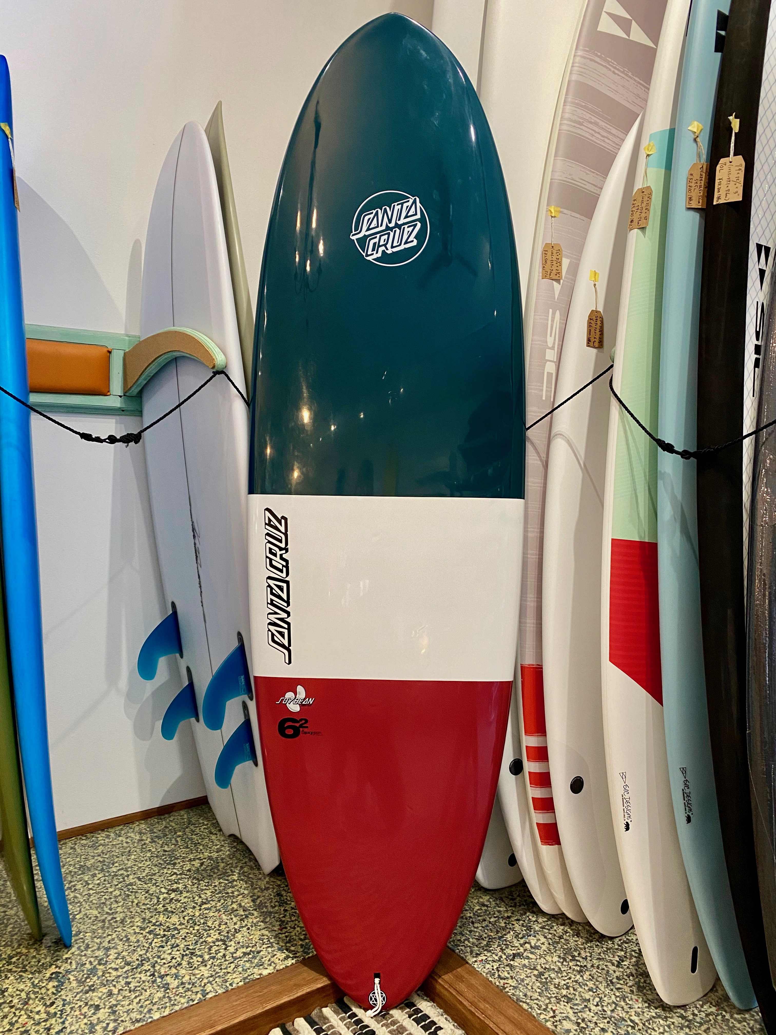 USED BOARDS (SANTA CRUZ SURFBOARD SOYBEANS 6.2)|沖縄サーフィン