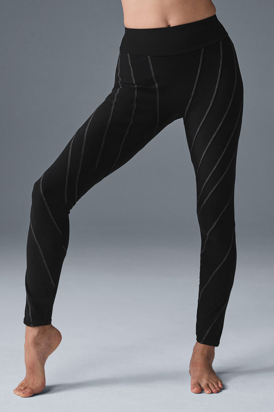 Alosoft High-Waist Sunray Legging - Black/White | ALO