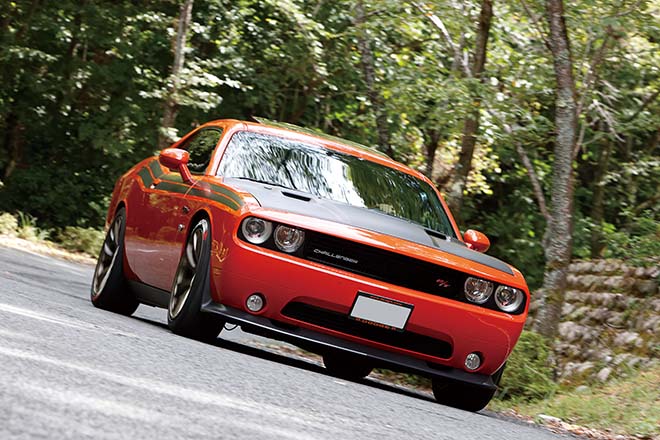 ATでも充分楽しいですが、MTならもっと楽しいハズ【2014 ダッジ