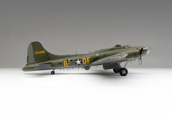 B-17F 飛行要塞「メンフィスベル」 – Amalgam Collection