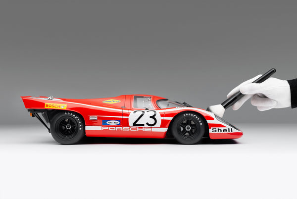 ポルシェ 917K - 1970 年のル・マンの勝者 - ザルツブルクのカラー