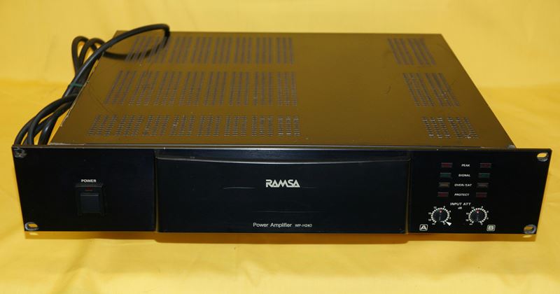 ラムサ RAMSA WP-H240 業務用パワーアンプ