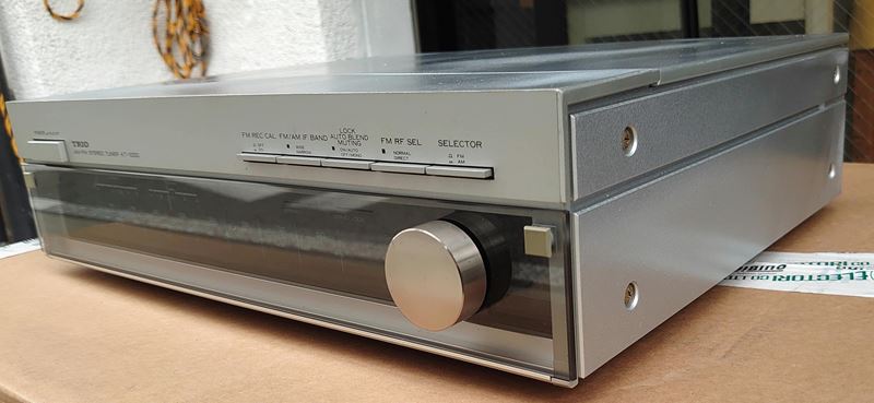 トリオ TRIO KT-1000 FM専用チューナー