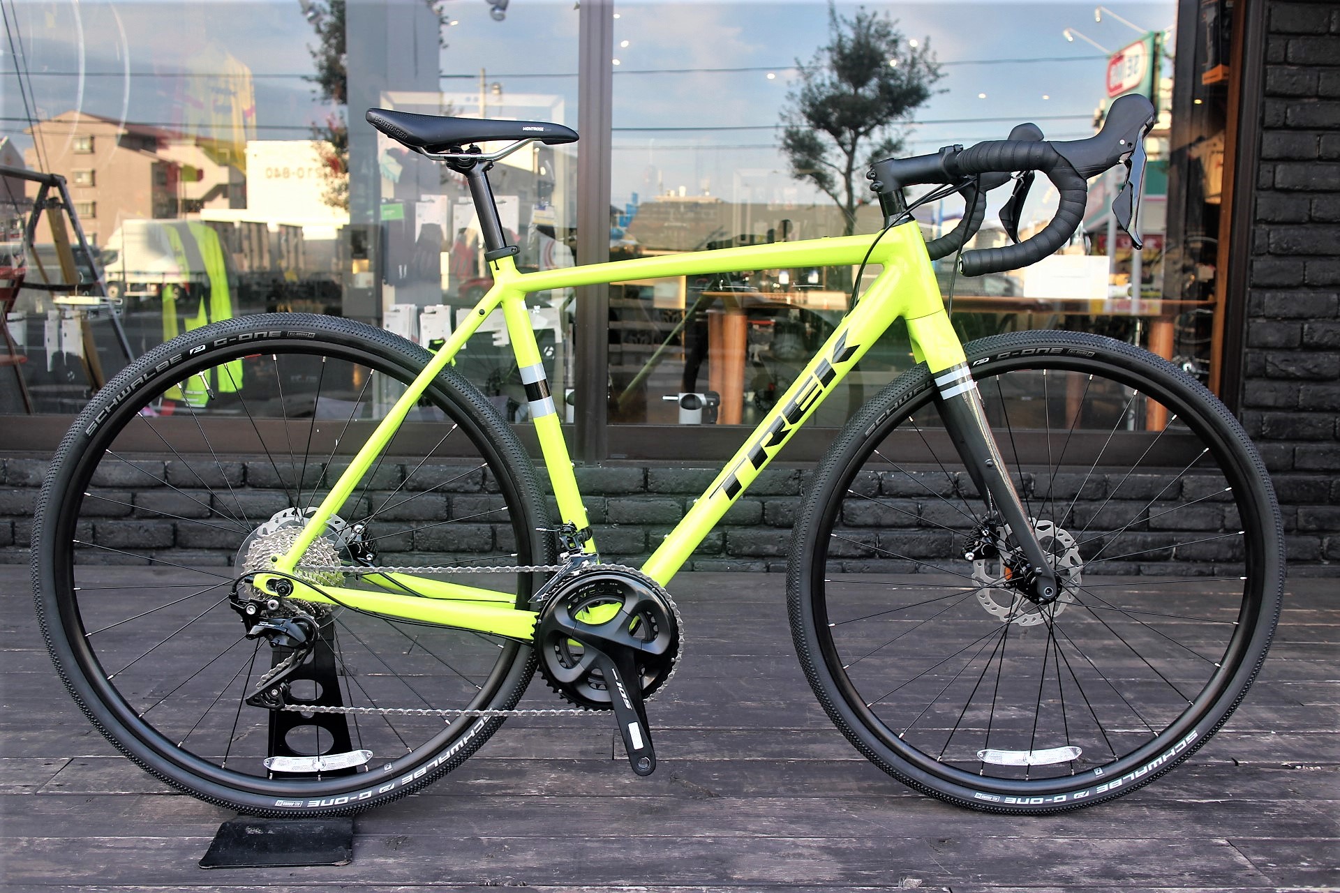 トレック 2020年 CheckPoint ALR5 シマノ105搭載のグラベルロード