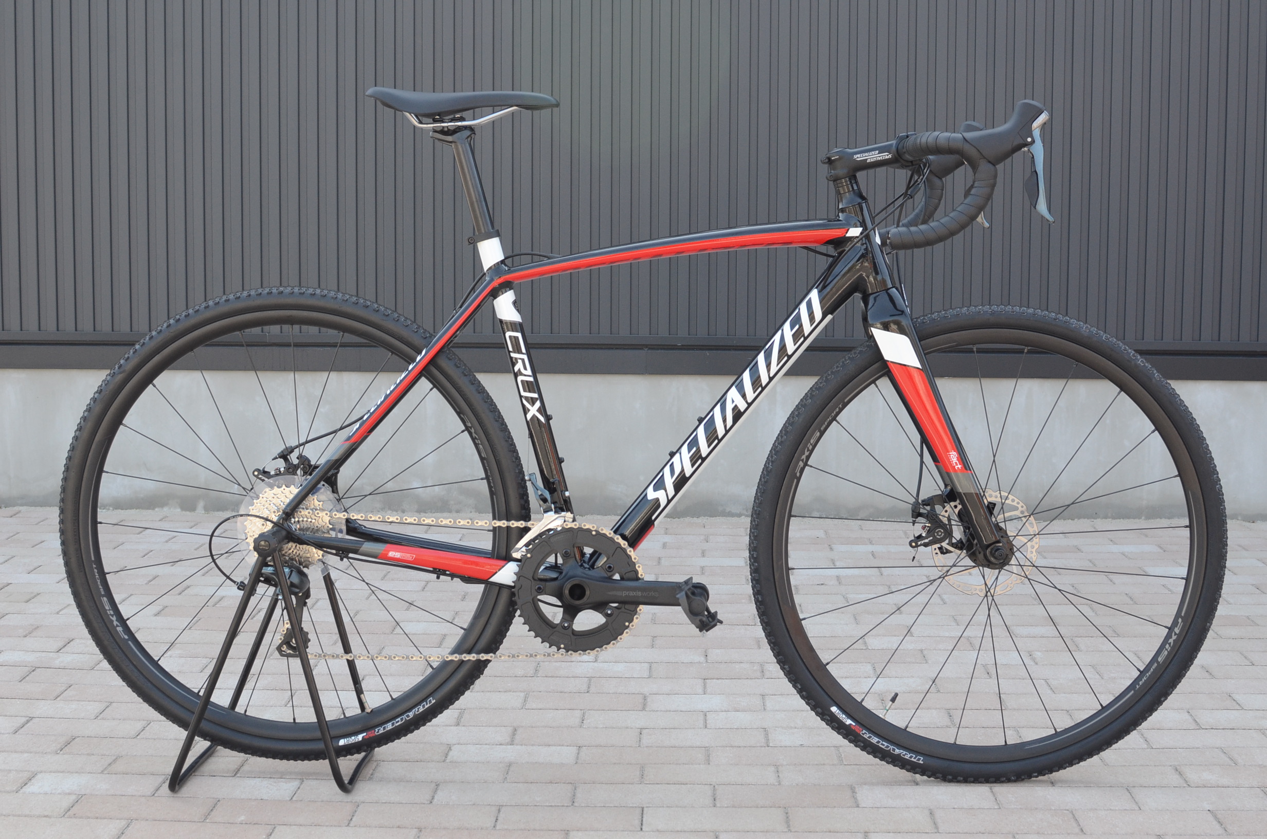 オフロードも走れるシクロクロスバイク!SPECIALIZED CRUX