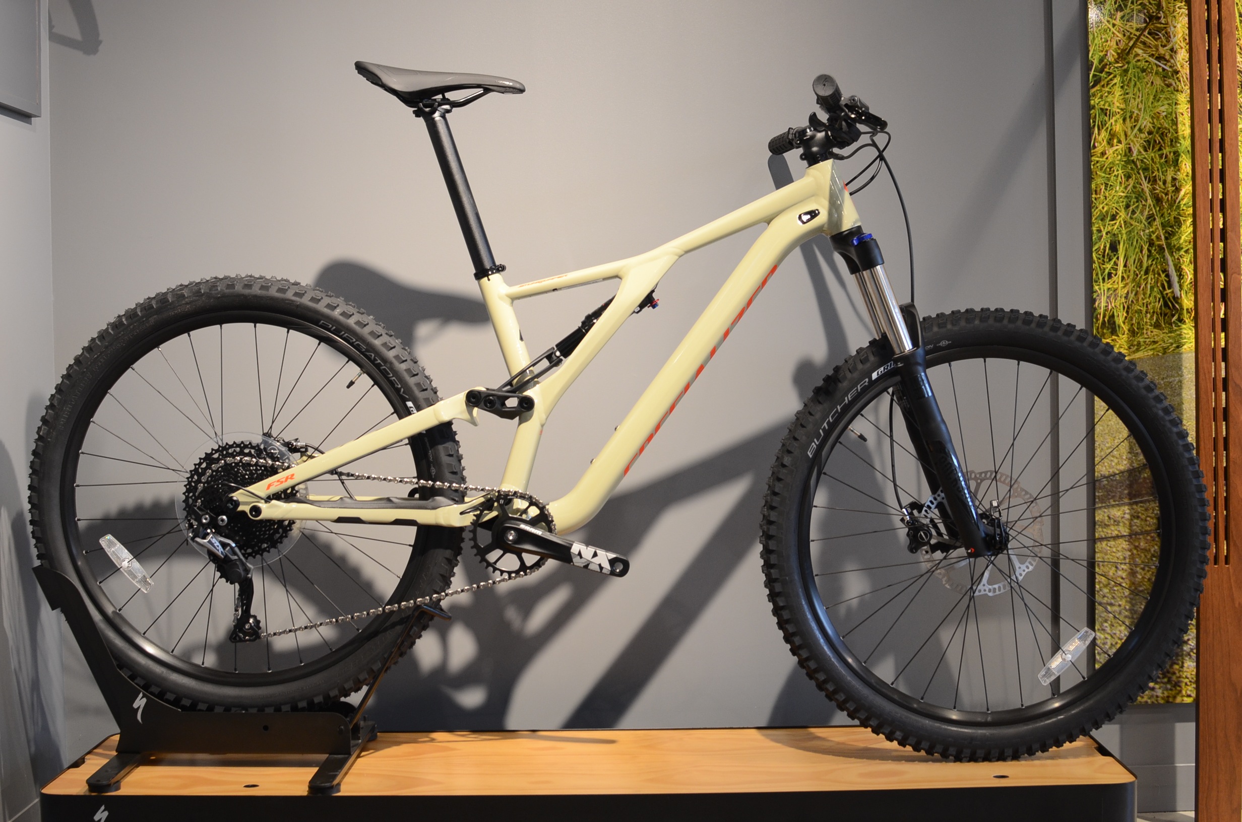 スペシャライズド2019年モデル入荷！スタンプジャンパー ST AL 2019