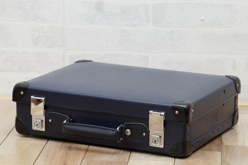 グローブ・トロッター スリムアタッシュケース | サークルワン商品情報