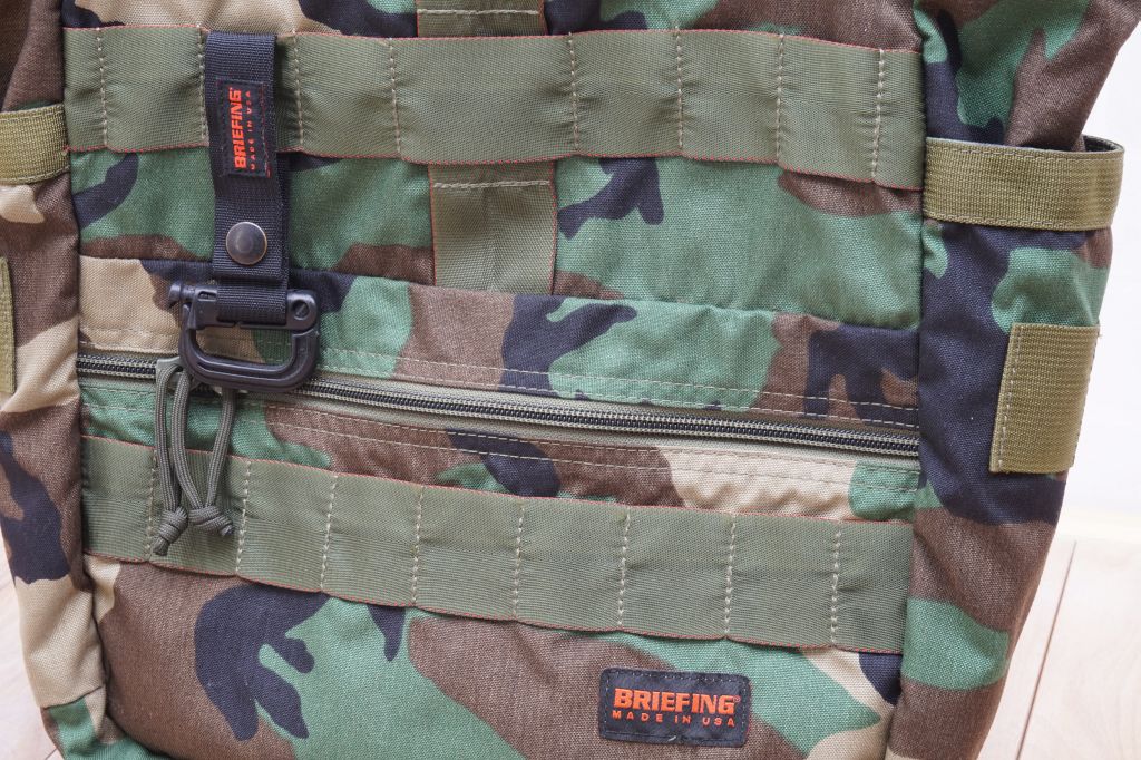BRIEFING フライトライト カモフラ柄トートバッグ | サークルワン商品