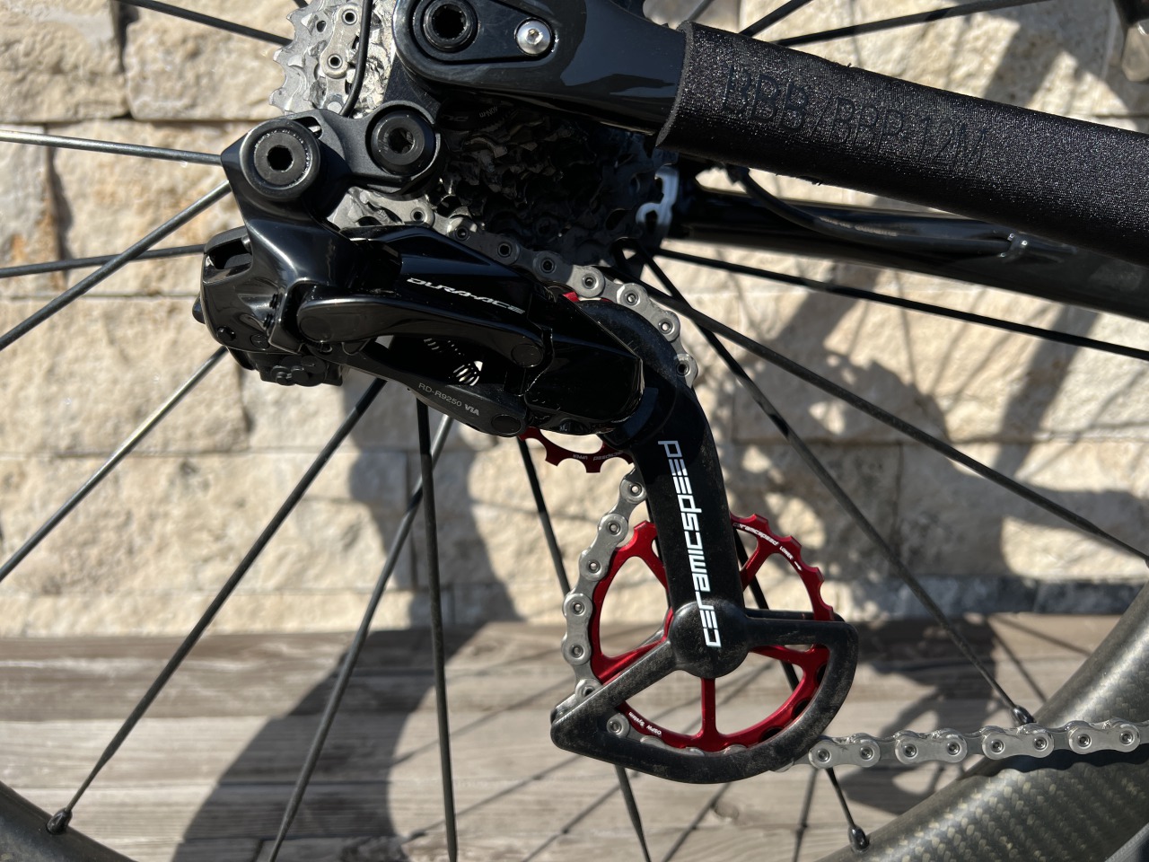 ceramicspeed OSPW R9200オーバーサイズプーリー取り付けしました