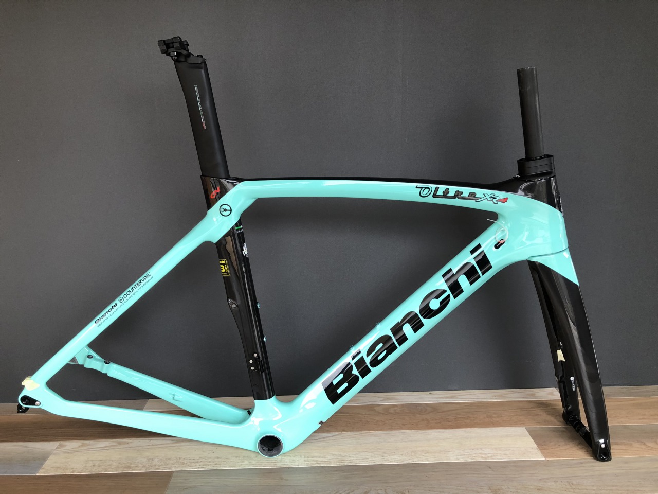 Bianchi Oltre XR4 DISC 2021フレームセット入荷！ | Climb cycle sports