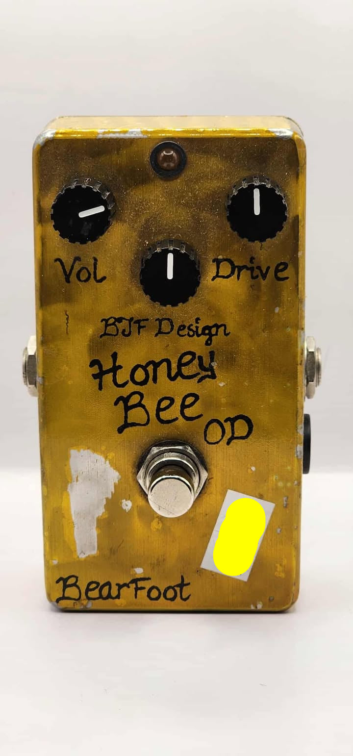 BJF Design Honey BEE OD Bearfoot – Flemington Guitar Shop