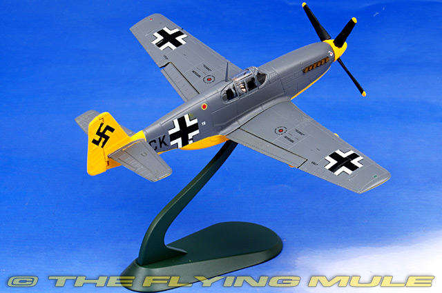 GeminiJets GALFT2007 - P-51 Mustang Diecast Model, Luftwaffe