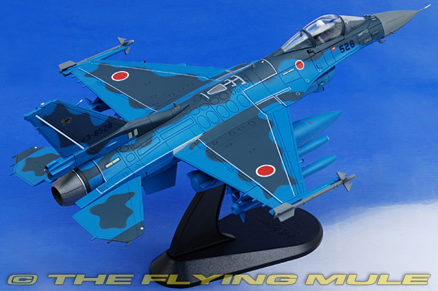 Hobby Master HA2703 - F-2 Diecast Model, JASDF 8th Hikotai Black