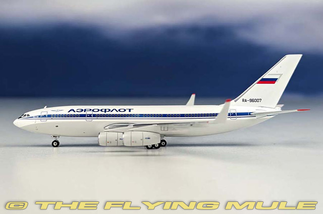 Il-96 Maxdome 1:400 Diecast Model - Phoenix Models PH-PH4AFL2352